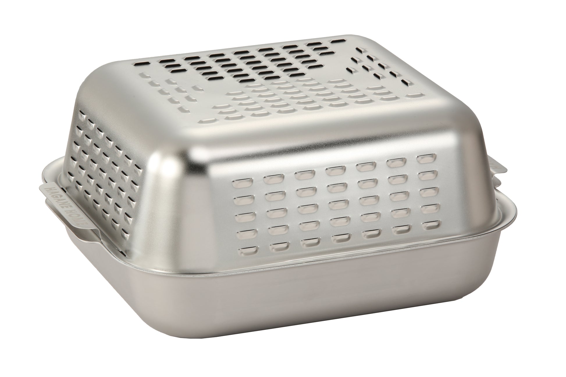 Deep enough for large joints of meat, including your Thanksgiving Turkey and Christmas roast. Roast Chicken, roast potatoes, make a lamb roast or pork roast in the Hagane Ultimate Roaster.